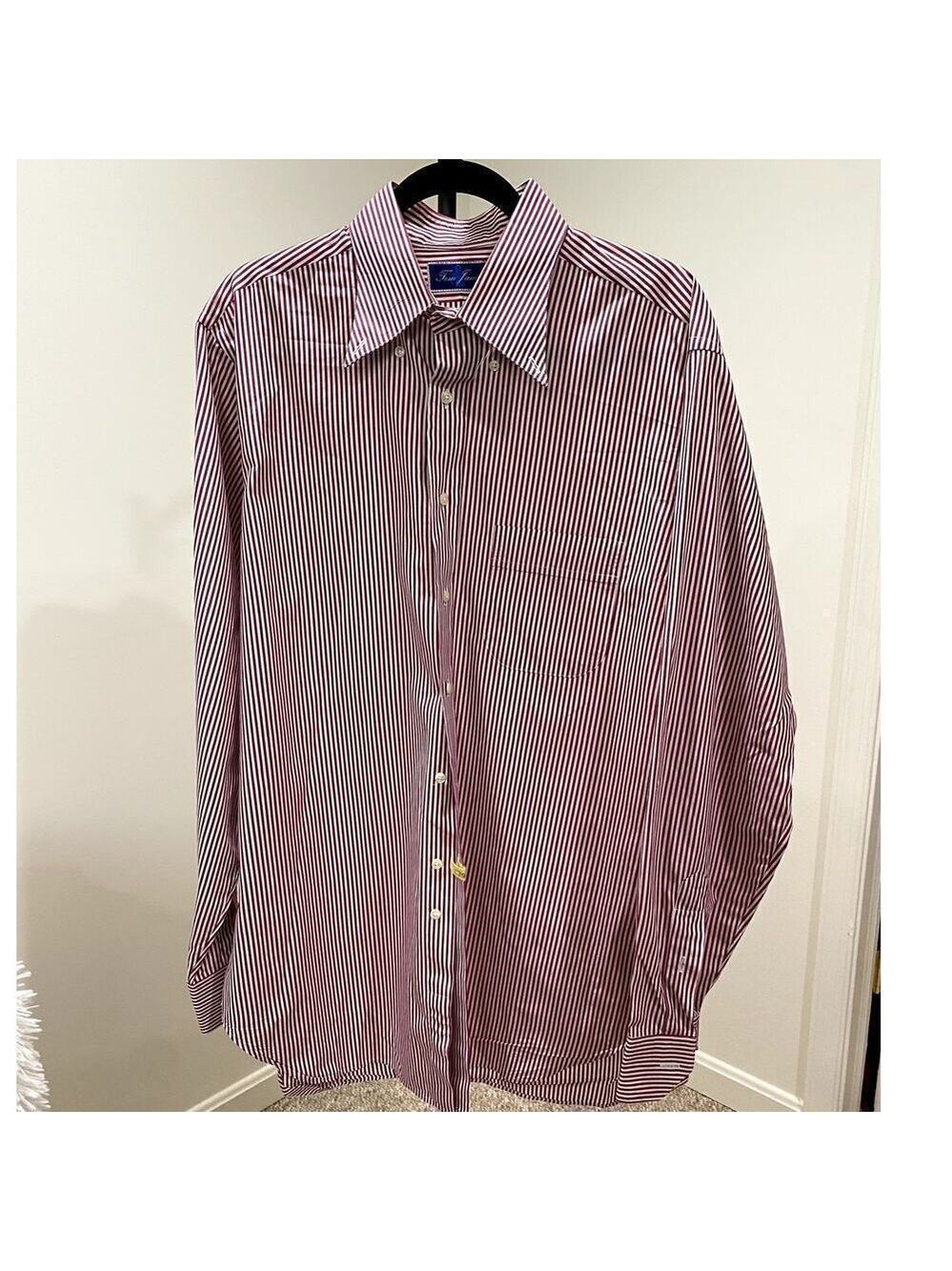 Tom Jones Executive Collection Red/White Button Down Shirt - Approx. 2XL (EUC)
